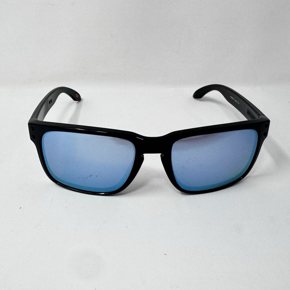 Oakley Holbrook OO9102-C1 Polished Black Polarized Sunglasses 57-18-137